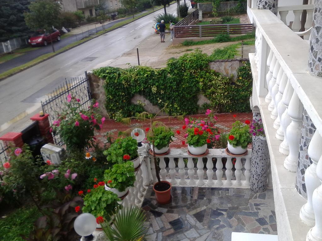Kristaly Apartman Bed & Breakfast Heviz Luaran gambar