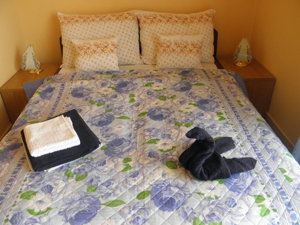 Kristaly Apartman Bed & Breakfast Heviz Luaran gambar