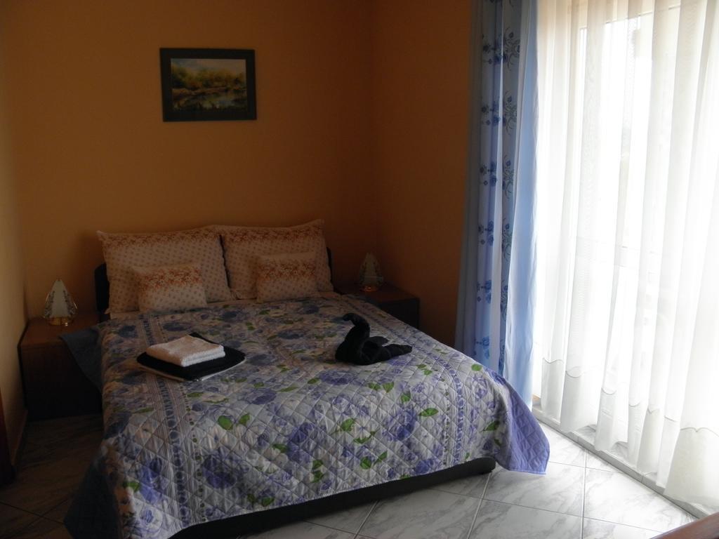 Kristaly Apartman Bed & Breakfast Heviz Luaran gambar