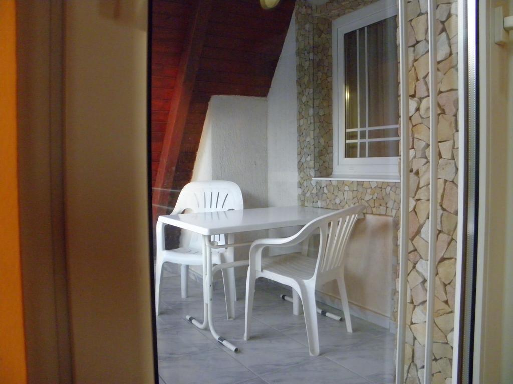 Kristaly Apartman Bed & Breakfast Heviz Luaran gambar