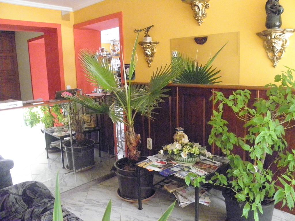 Kristaly Apartman Bed & Breakfast Heviz Luaran gambar